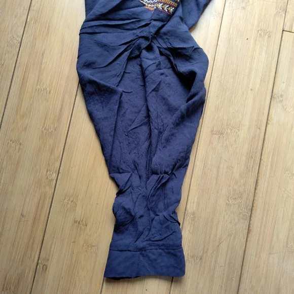 LC Waikiki Casual Embroidered Navy Boho Slit 3/4 Sleeves Blouse Women's Size M - Picture 7 of 15